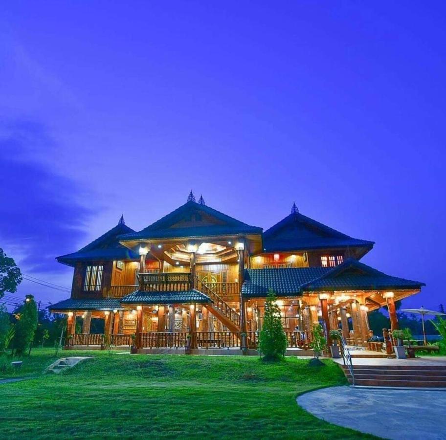 Baan Maneekan Сукхотхай Екстер'єр фото